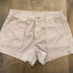 American Eagle Outfitters High-Waist Shorts in off white